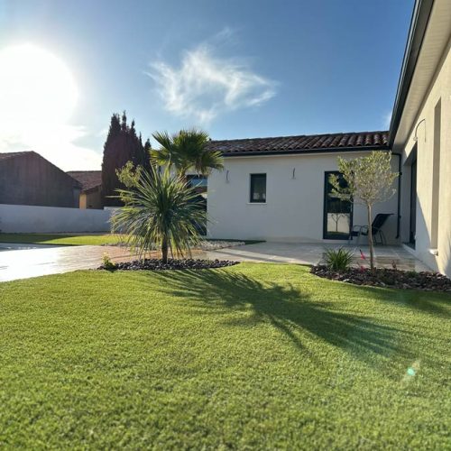 Paysagiste à Sauvian : création et aménagement de votre jardin