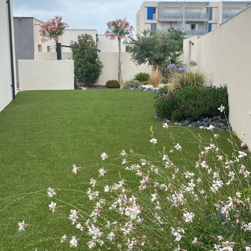 Paysagiste à Sauvian : création et aménagement de votre jardin